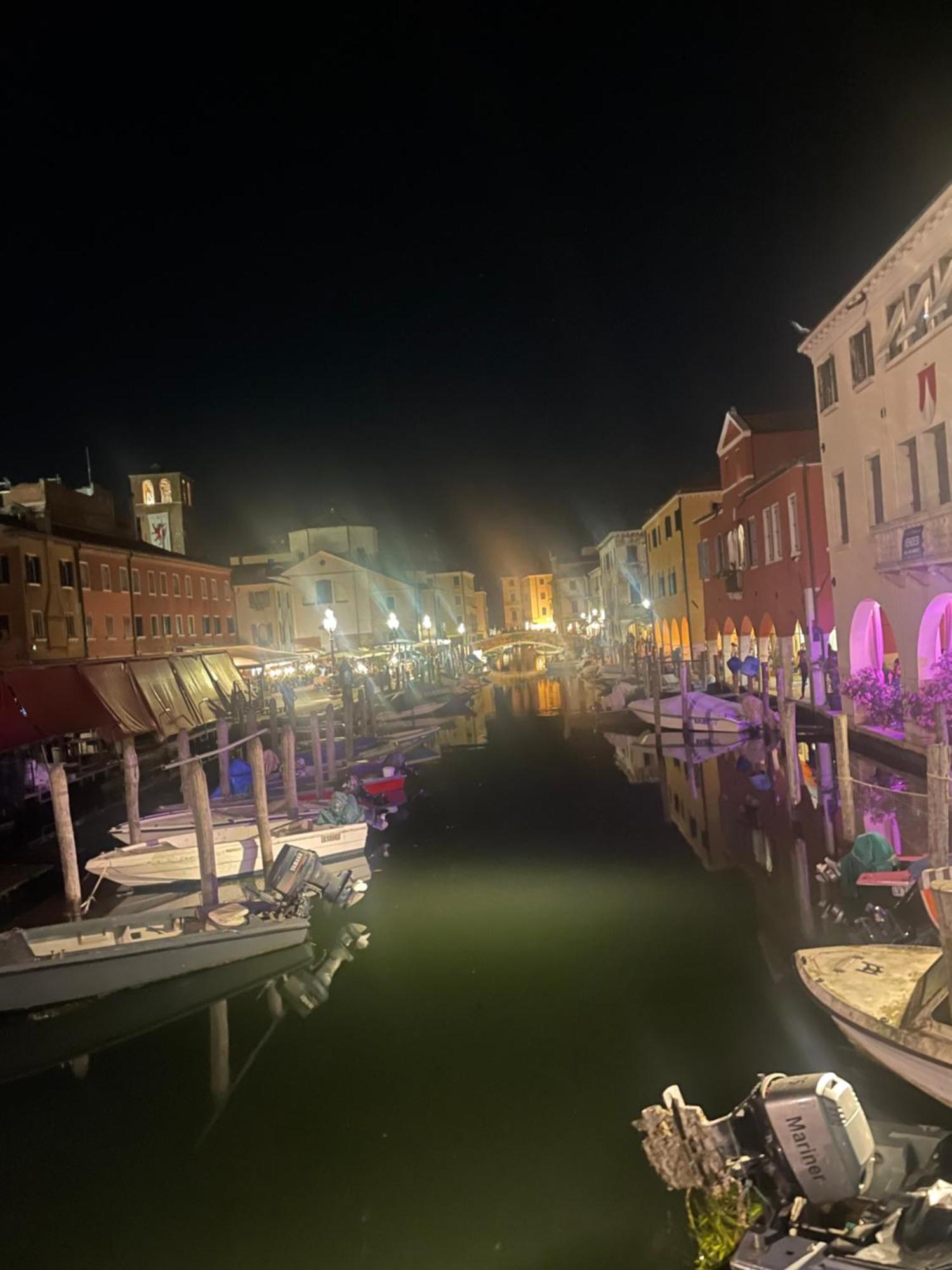 Family House Di Genny E Nicola Small Suite Chioggia Dış mekan fotoğraf